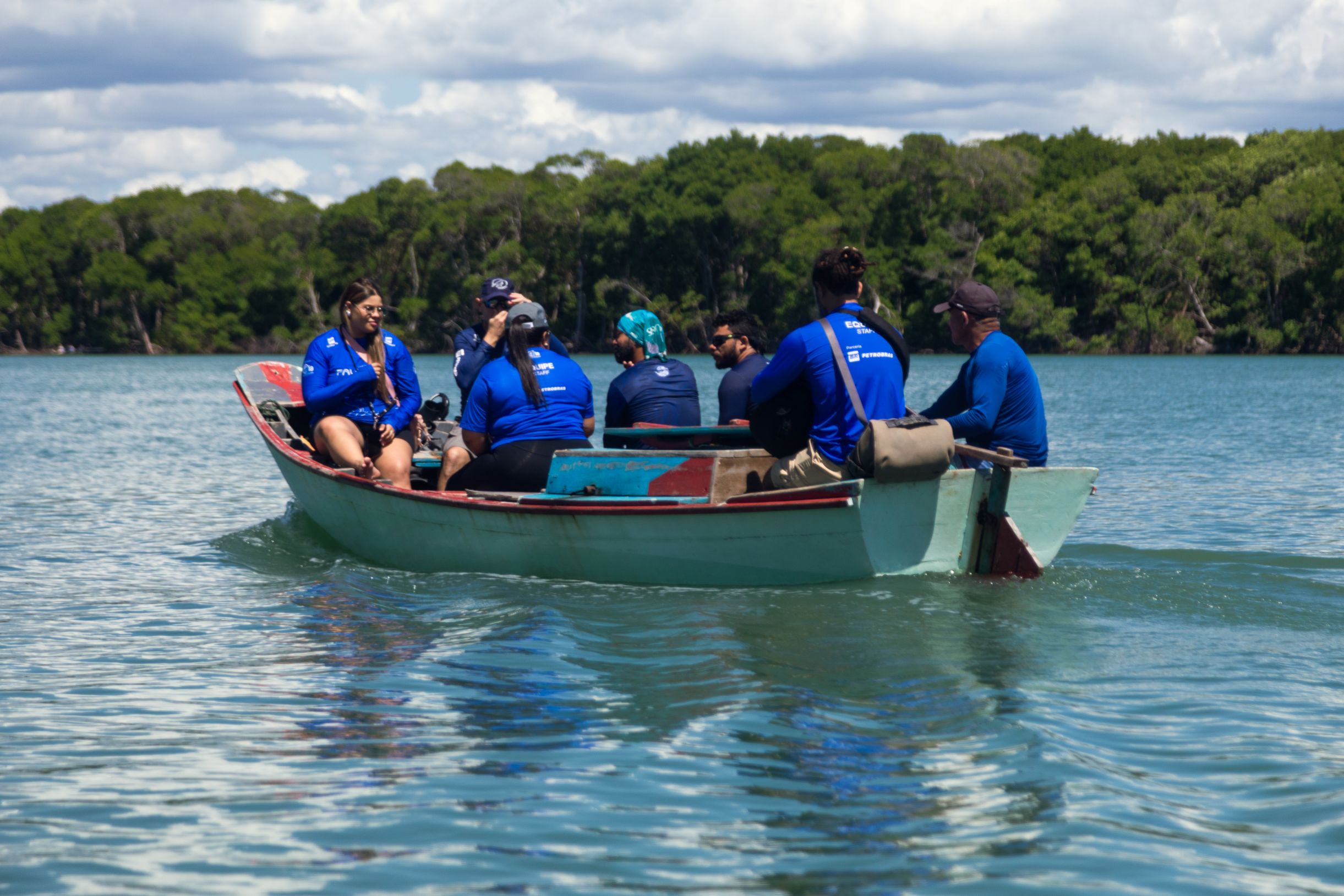 Saída de campo no litoral do Piauí fortalece estratégias para conservação dos peixes-bois marinhos